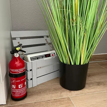 E&a Mitten Im Stadtzentrum Mit Lift Und Tiefgarage 아파트 하노버