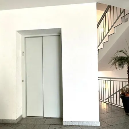 E&a Mitten Im Stadtzentrum Mit Lift Und Tiefgarage Appartement *