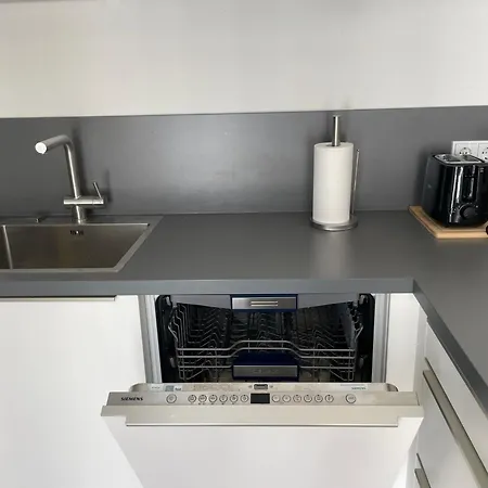 E&a Mitten Im Stadtzentrum Mit Lift Und Tiefgarage * 하노버